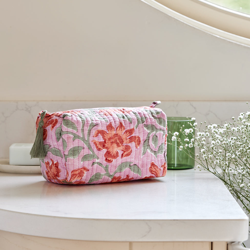 Clementine cosmetic bag